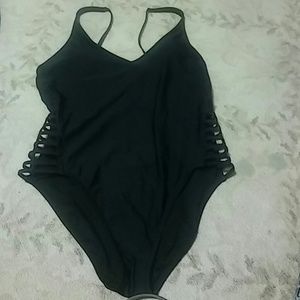 *Mossimo* swimsuit XL